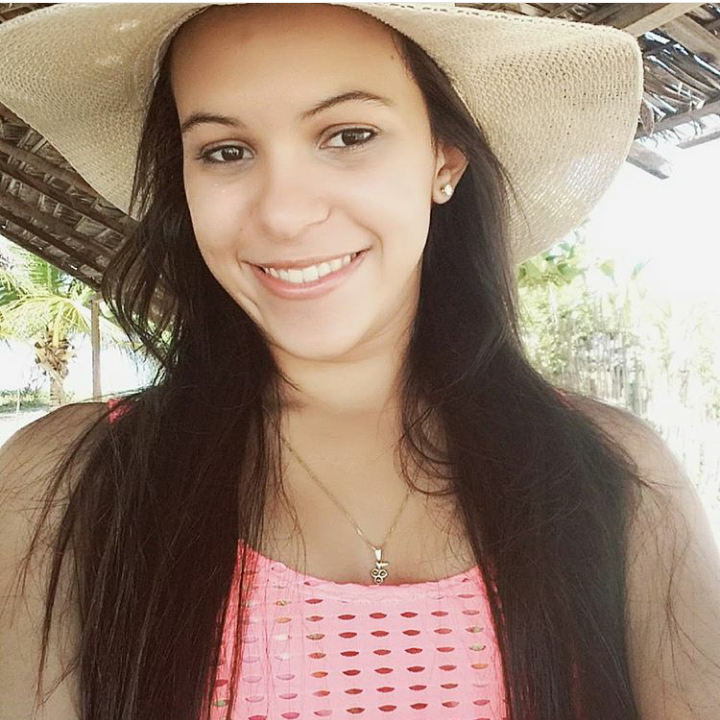 Deborah Alinne Pereira Barroso